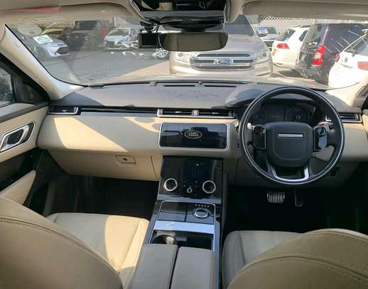 RANGE ROVER VELAR image 9
