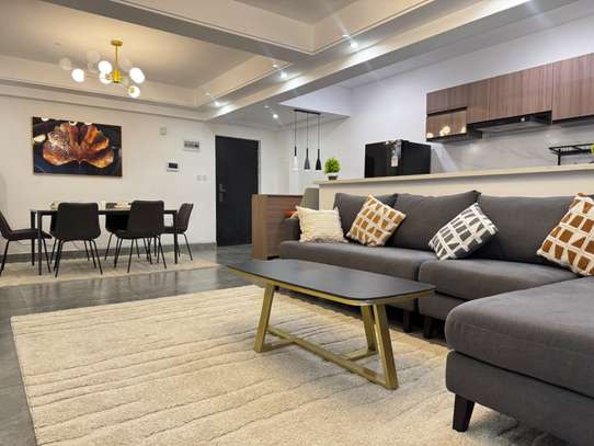 Furnished 3 Bed Apartment with En Suite in Riverside image 18