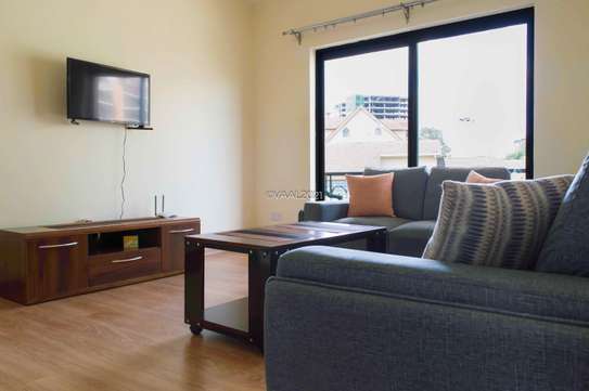 Serviced 1 Bed Apartment with Gym in Kileleshwa image 5