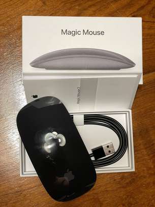 apple magic mouse 2, space gray color image 2