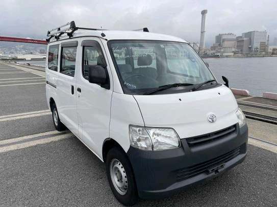 TOYOTA TOWNACE (MKOPO ACCEPTED) image 2