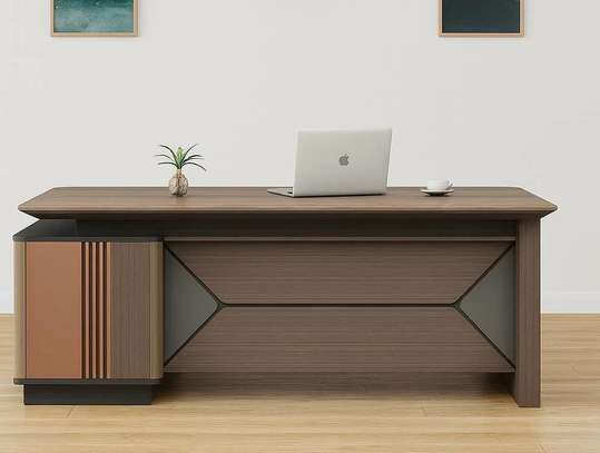 Office Desk: Manager Office Desk – 1600mm image 5