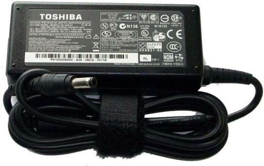 Toshiba Laptop Charger 19V 3.42A image 3