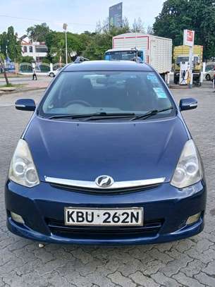 TOYOTA WISH 2008MODEL 7 SEATER image 2