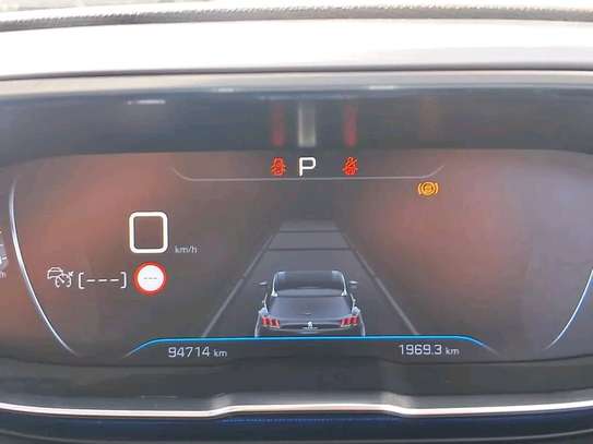 PEUGEOT 3008,2019,2WD,DEAL DEAL(DEPOSIT 1.5M) image 9