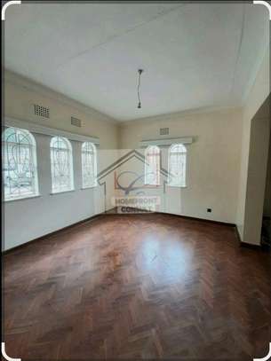 Exquisite 3bedroomed bungalow, master ensuite image 6