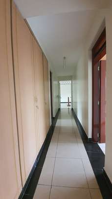 4 bedroom apartment for sale in Kileleshwa image 11