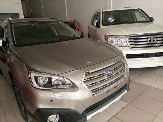 Subaru outback 2016 model 2500cc image 2