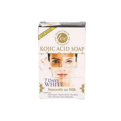 Kojic Whitening Soap. Dark Spots,sunburns And Strechmarks image 1