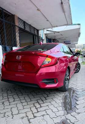 Honda civic Red 2018 image 10
