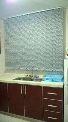 DURABLE VERTICAL WINDOW BLINDS. image 2