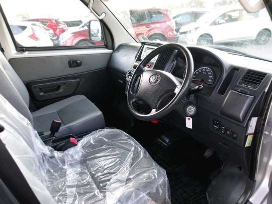 TOYOTA TOWNACE (MKOPO ACCEPTED) image 5