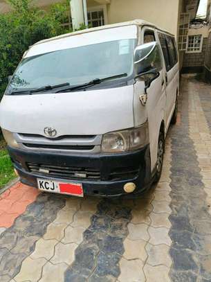 Toyota hiace 7L image 4