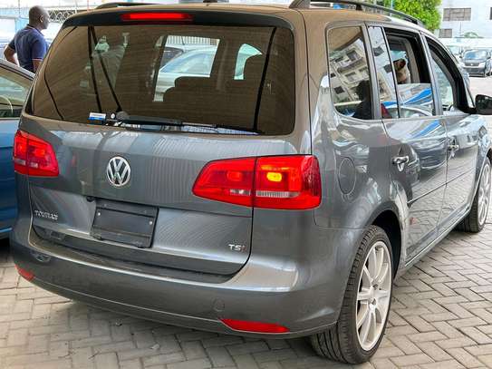 VOLKSWAGEN TOURAN 2016MODEL. image 7