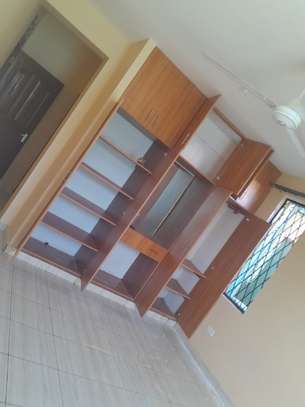Spacious 3br apartment available for rent in Nyali image 5