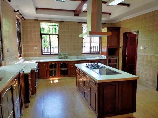 6 bedroom house for rent in Thigiri image 14