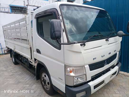 Fuso canter image 2