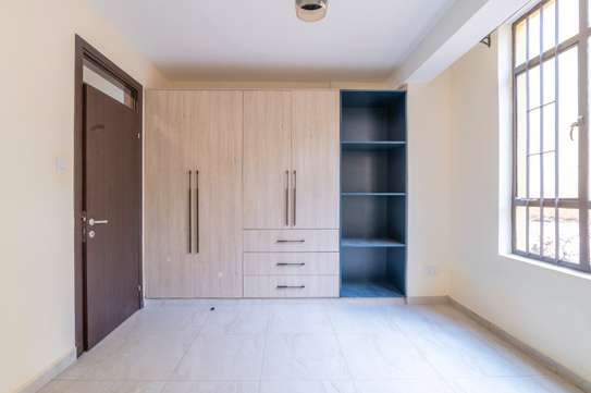 3 Bed Apartment with En Suite in Langata image 8