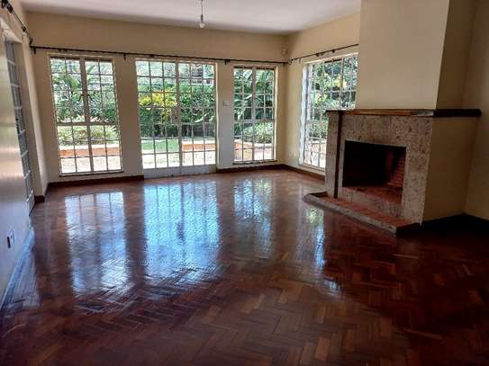 5 Bed Townhouse with En Suite in Lower Kabete image 5