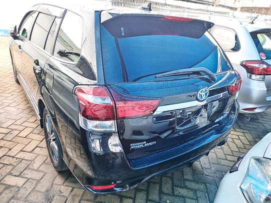 Toyota Fielder WXB Hybrid image 2