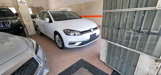 Golf variant 1400cc image 3
