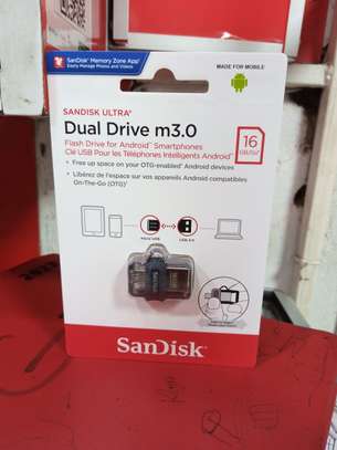 SanDisk 16GB Ultra Dual m3.0 USB 3.0 OTG Flash Disk Drive image 3