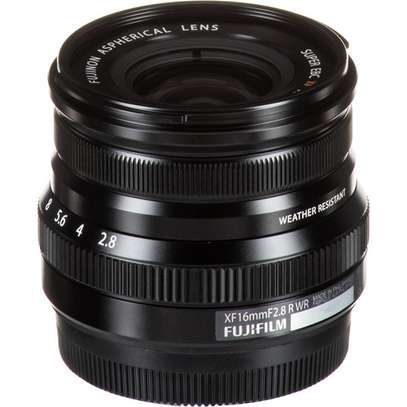 FUJIFILM XF 16mm f/2.8 R WR Lens image 3