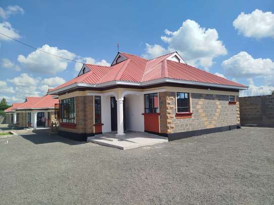 3 Bed House with En Suite in Kitengela image 11