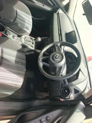 Mazda Demio  petrol image 7