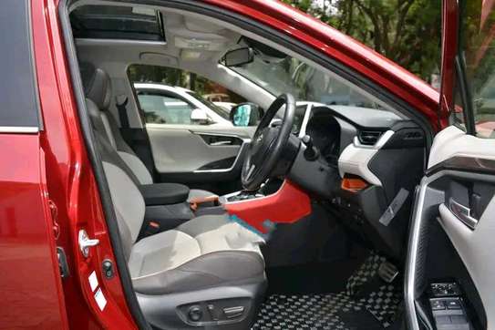 2019 Toyota RAV4 Nairobi image 5