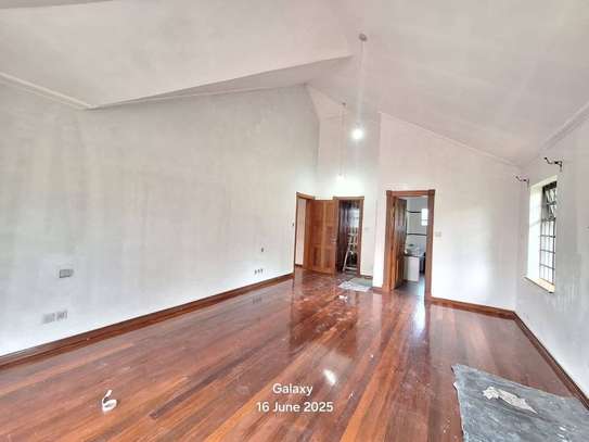 4 Bed Townhouse with En Suite at Peponi Rd image 11