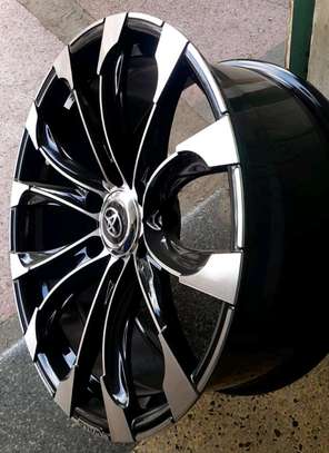 Size 19 staggered rims image 5