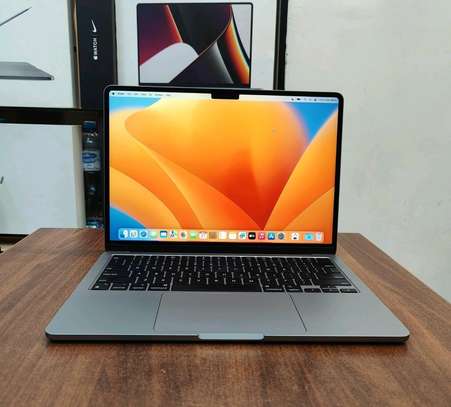 Apple MacBook Air M2 image 1