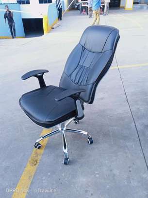 Executive leather chair image 1
