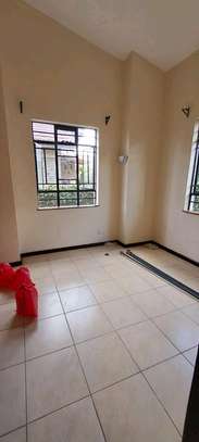 3 bedroom bungalow master ensuite to let in Mutalia image 5