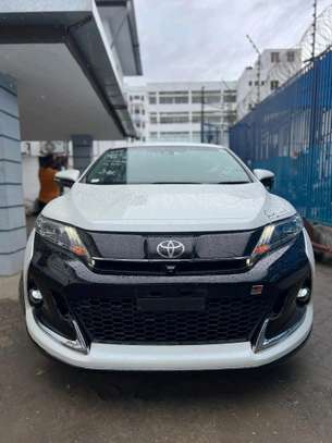 Toyota Harrier GR White 2018 image 1