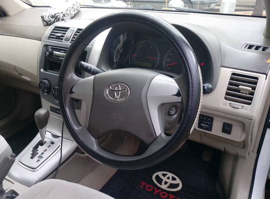 Toyota Axio image 2