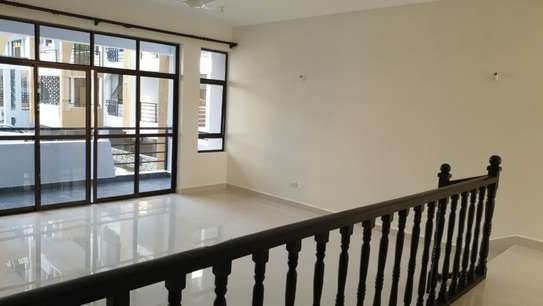 3 br apartment with sq available for rent in Nyali. 2495 image 3