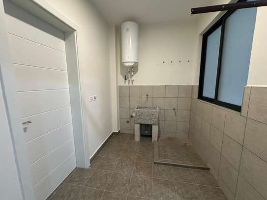 2 Bed Apartment with En Suite at Lavington image 7