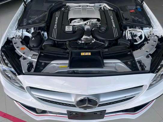 Mercedes Benz C63 AMG 2016 V8 image 6