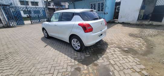 Suzuki swift image 4