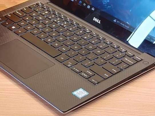 Dell XPS 13 9350  Touchscreenlaptop image 3