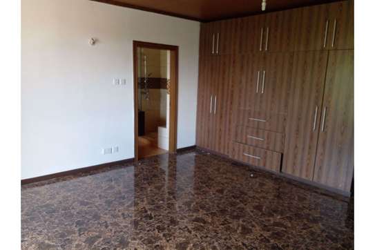 4 bedroom apartment for rent in Kileleshwa image 3