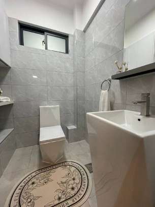 4 Bed Apartment with En Suite in Lavington image 3