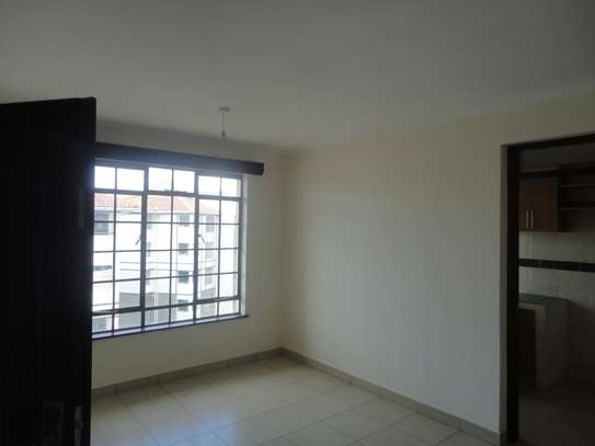 3 Bed Apartment with En Suite in Mombasa Road image 35