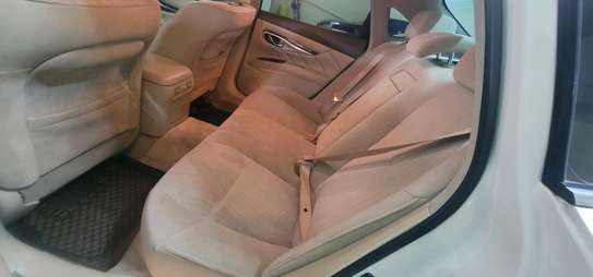 Used Nissan fuga 250GT image 9
