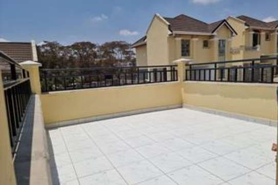 4 Bed House with En Suite at Ngong image 12