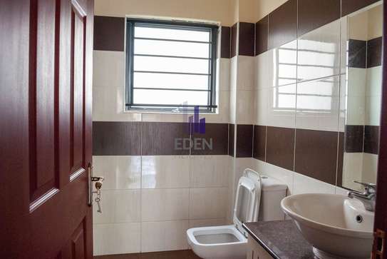 2 Bed Apartment with En Suite at Mvuli Road image 9