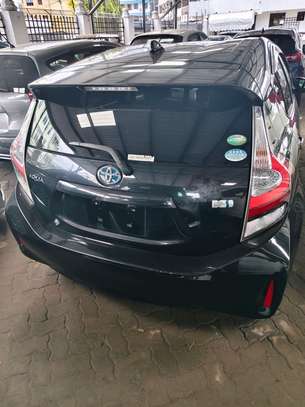 TOYOTA AQUA HYBRID,2019,( WE ACCEPT HIRE PURCHASE,DEPO 650K) image 6