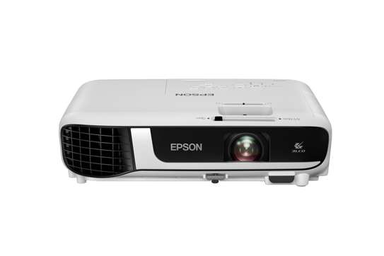 Epson EB-X51 XGA 3800 Lumens 3LCD Projector. image 2